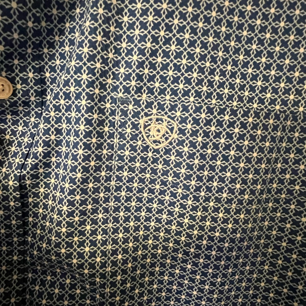 Ariat XXL Button up dress shirt Blue